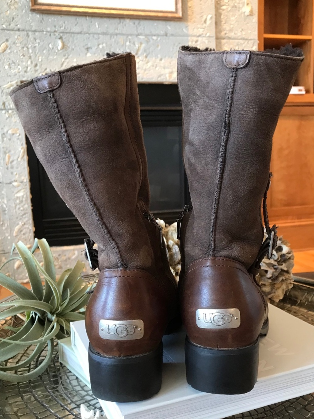 UGG CHOCOLATE BROWN BELLEVUE WATERPROOF LEATHER CONVERTIBLE BOOTS - Picture 6 of 16